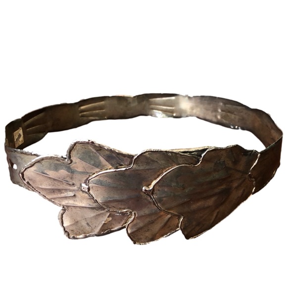 Accessories - Vintage solid brass belt wide metal silver 80s statement adjustable leaf